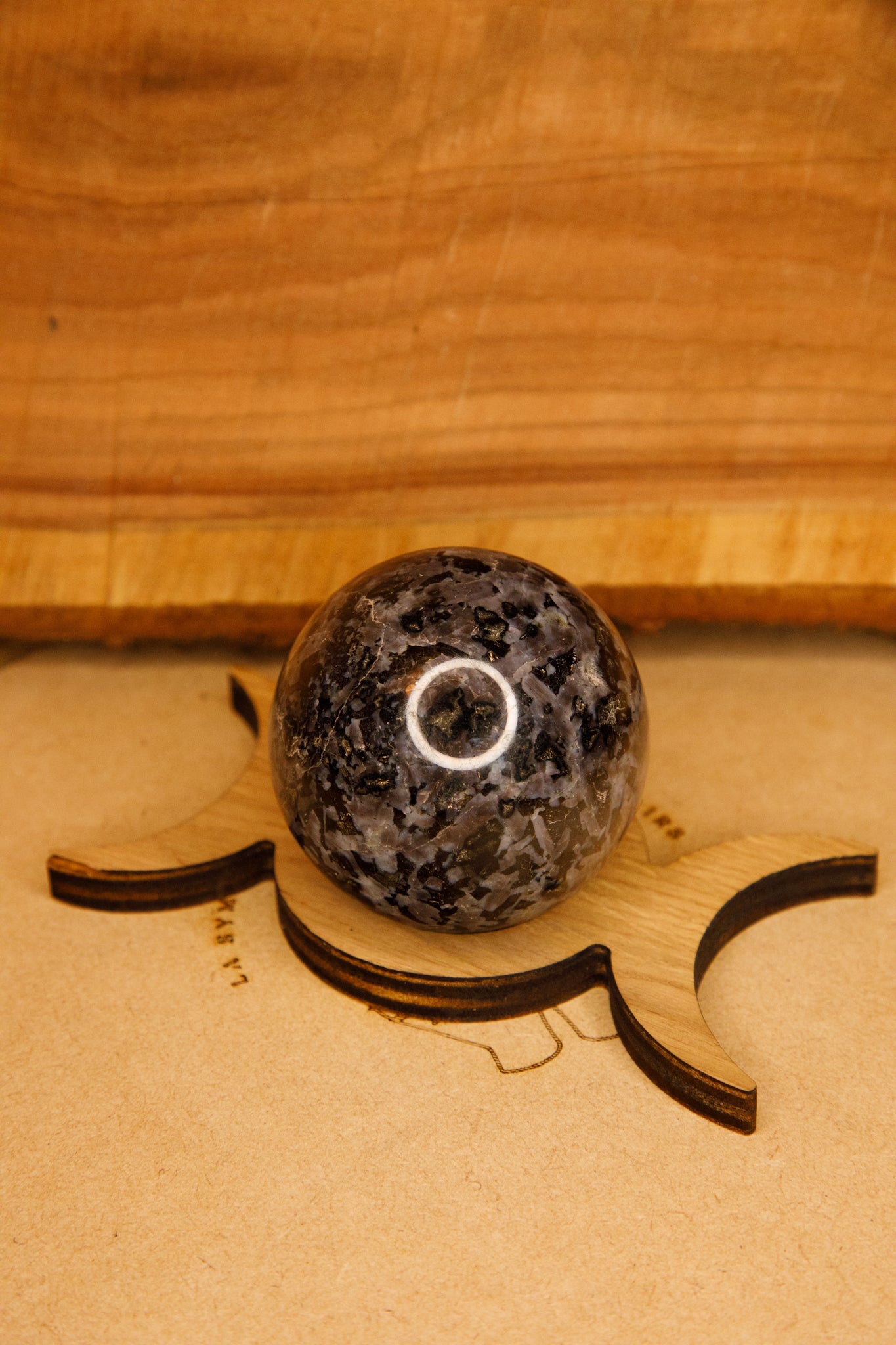 Sphère Gabbro (8 cm)