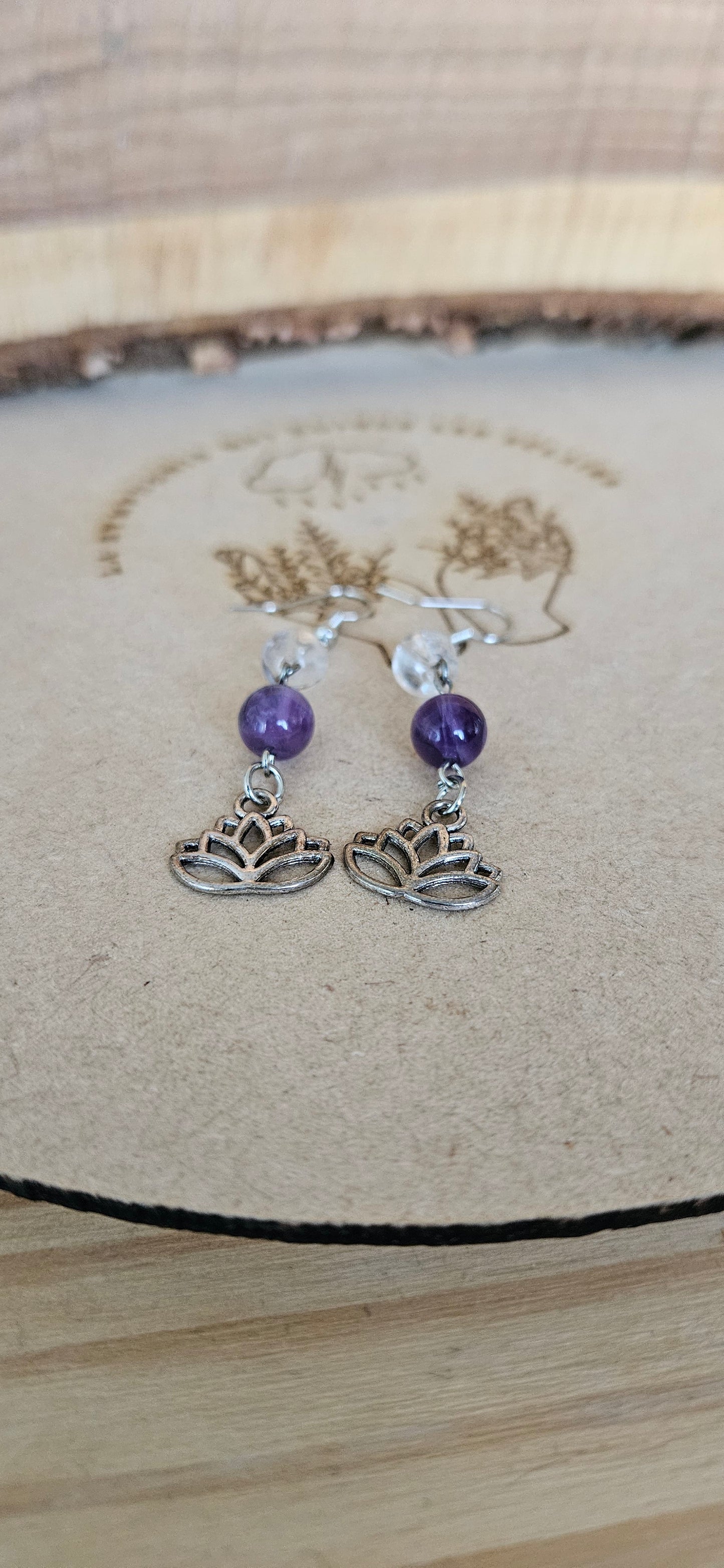 Boucles d'oreilles en Améthyste, avec Fleur de Lotus